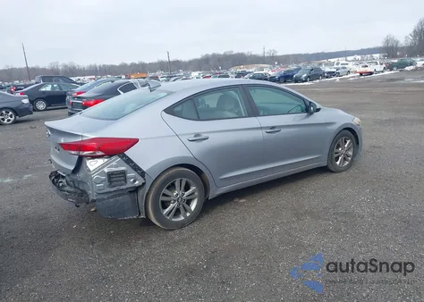 2017 Hyundai Elantra Se z USA, uszkodzony, nr VIN 5NPD84LF9HH117821